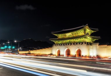 Gyeongbok geceleri alınan Palace