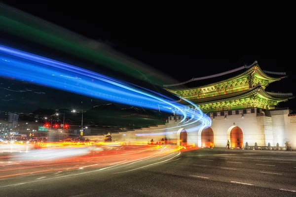 Gyeongbok Palacio tomada por la noche —  Fotos de Stock