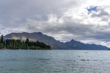 queenstown görünümünden göl wakatipu