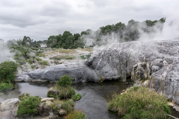 Te puia geothermal von — стоковое фото