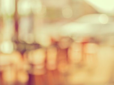 Arkaplan kullanımı için bokeh ile boş kafenin bulanık görüntüsü .