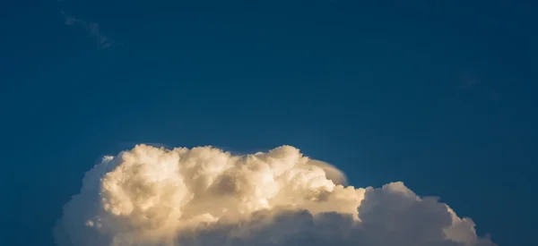 Imagem Céu Azul Nuvens Brancas Dia Para Uso Segundo Plano — Fotografia de Stock