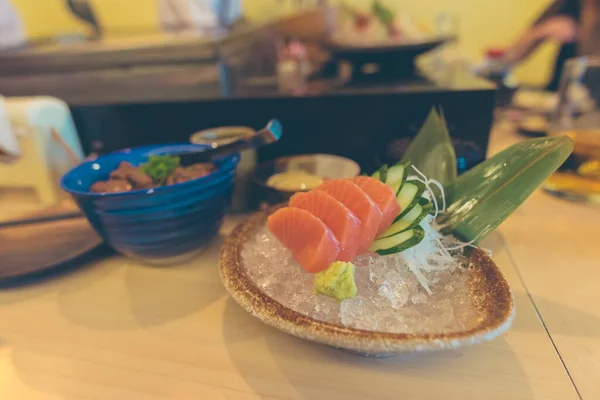 Afbeelding Van Japanse Keuken Rauwe Verse Zalm Sashimi Gesneden Janpan — Stockfoto