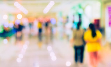 Alışveriş merkezinin bulanık görüntüsü ve arka plan kullanımı için insanlar. (Klasik ton))