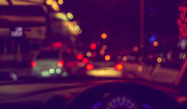 Abstract Wazig Beeld Van Mensen Die Nachts Auto Rijden Tijdens — Stockfoto