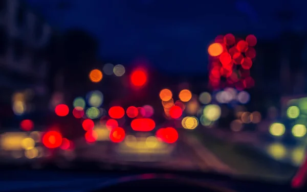 Wazig Beeld Van Binnenauto Met Bokeh Lichten Met File Avond — Stockfoto