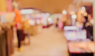 Alışveriş merkezinin bulanık görüntüsü ve arka plan kullanımı için insanlar. (Klasik ton))