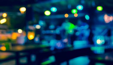 Sıcak renkli ışıklarla bulanık bokeh arkaplan görüntüsü. (Klasik ton))