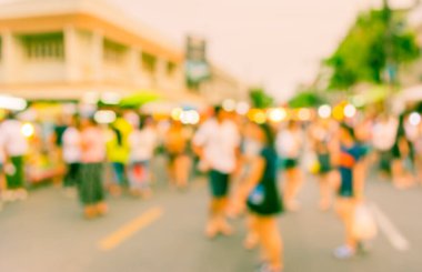 Arka plan kullanımı için günlük piyasanın soyut bulanık görüntüsü. (Klasik ton))