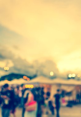 Arka plan kullanımı için Bokeh ile sokak festivalinin klasik ton bulanık görüntüsü .