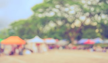 Arka plan kullanımı için günlük piyasanın soyut bulanık görüntüsü. (Klasik ton))