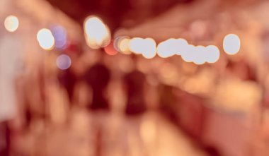 Arka plan kullanımı için Bokeh ile Gece Festivali 'nin bulanık görüntüsü. (Klasik ton))