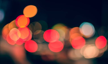 Soyut bulanık Street Colurful Bokeh arka plan kullanımı için gece vakti. (Klasik ton))