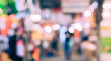 Arkaplan kullanımı için Bokeh ile Day pazarının soyut bulanık görüntüsü. (Klasik ton))