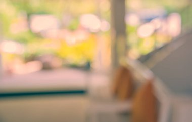 Arka plan kullanımı için Bokeh ile otel lobisinin soyut bulanık görüntüsü. (Klasik ton))