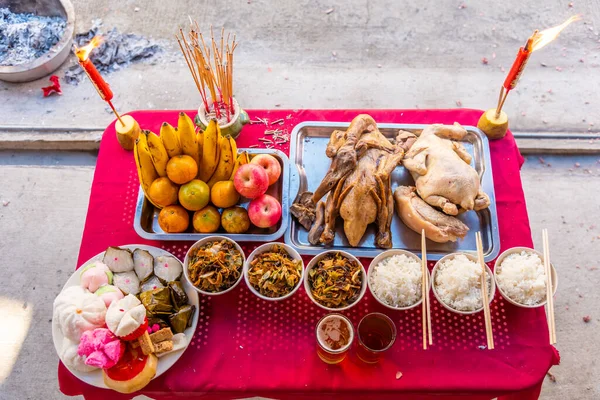 Comida Mesa Para Los Dioses Que Adoran Las Creencias Chinas —  Fotos de Stock