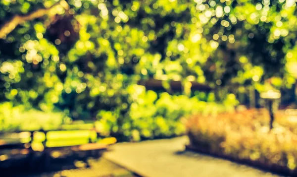 Immagine Astratta Sfocata Passerella Vuota Giardino Verde Uso Sfondo Tono — Foto Stock