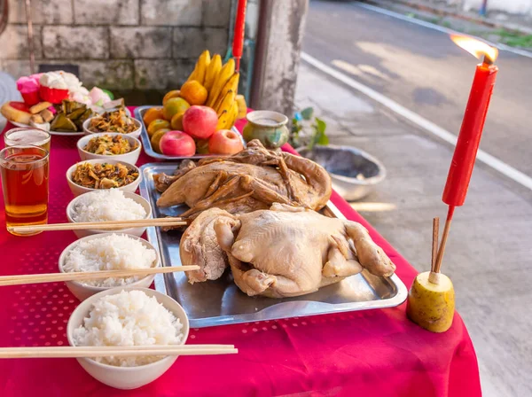 Comida Mesa Para Los Dioses Que Adoran Las Creencias Chinas —  Fotos de Stock