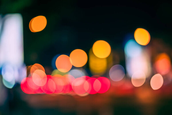 Abstract blurred Street Colurful bokeh on night time for background usage. (винтажный тон))