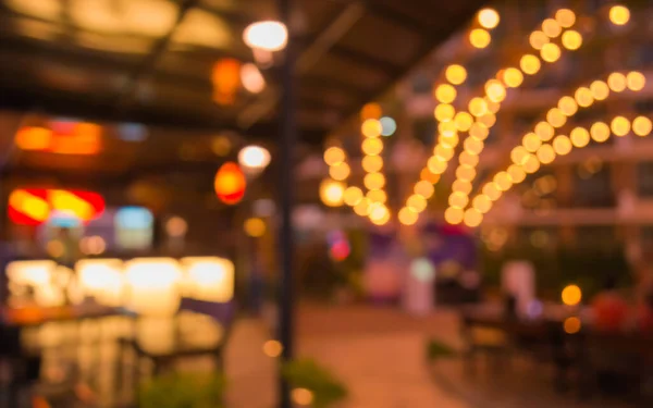背景使用のための夜の時間にブラーレストランのイメージ ヴィンテージトーン — ストック写真