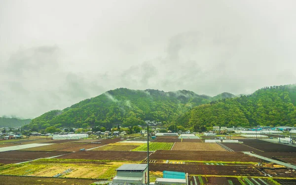 日本山西省青木市日本居住区农业区附近房屋的老式色调图像 — 图库照片