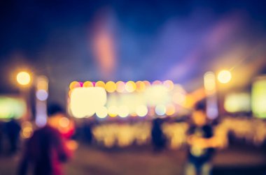 Gece vakti Bokeh 'in arka plan kullanımı için yaptığı soyut bulanık parti. (Klasik ton))