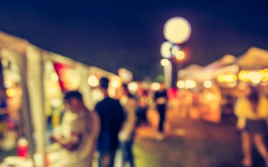 Fon kullanımı için Bokeh ile sokak festivalindeki Food Stall 'un klasik ton bulanık görüntüsü .