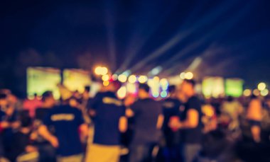 Gece vakti Bokeh 'in arka plan kullanımı için yaptığı soyut bulanık parti. (Klasik ton))