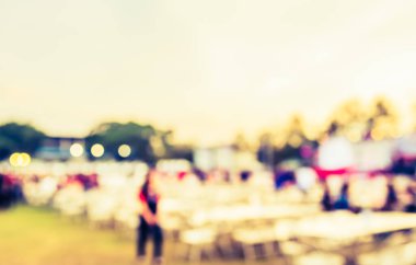 Gece vakti Bokeh 'in arka plan kullanımı için yaptığı soyut bulanık parti. (Klasik ton))