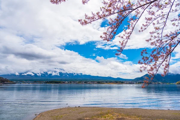 Image Mount Fuji Lake Kawaguchi Cloudy Sky Evening Time View — Stock Photo, Image