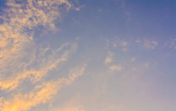 Изображение Ясного Голубого Неба Белых Облаков Дневное Время Фонового Использования — стоковое фото