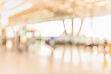 Alışveriş merkezinin bulanık görüntüsü ve arka plan kullanımı için insanlar .