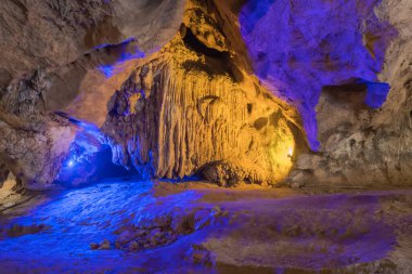 Chiang dao bölgesindeki mağara duvarının dokusu, Chiang Mai Eyaleti, Tayland.
