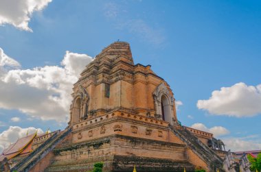 Chedi Luang, Chiang Mai, Tayland 'daki tarihi Budist tapınağının resmi