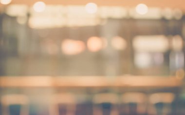 Arka plan kullanımı için oturma odasının bulanık görüntüsü. (Klasik ton))