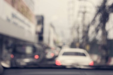 Arka plan kullanımı için Bokeh ile birlikte arabaların içerideki görüntüsünün klasik ton bulanıklığı .