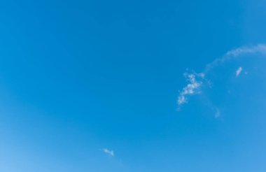 Arkaplan kullanımı için açık gökyüzünün gündüz görüntüsü .