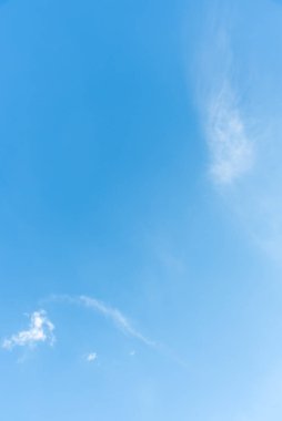 Arkaplan kullanımı için açık gökyüzünün gündüz görüntüsü .