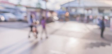 Alışveriş merkezinin bulanık görüntüsü ve arka plan kullanımı için insanlar.