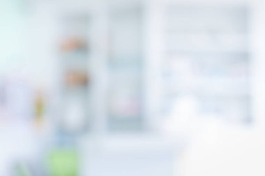 Gündüz vakti modern ofis binasında arka plan kullanımı için parlak ve temiz pencere ve kapının soyut bulanık görüntüsü.