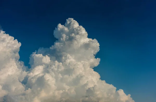 Зображення Блакитного Неба Білих Хмар День Фонового Використання — стокове фото