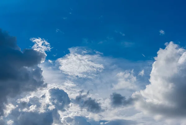 Imagem Céu Azul Nuvens Brancas Dia Para Uso Segundo Plano — Fotografia de Stock