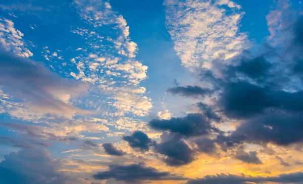 Imagem Céu Nublado Por Sol Para Uso Fundo — Fotografia de Stock