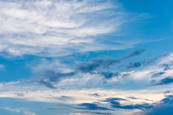 Kép Kék Fehér Felhő Nappal Háttérhasználat Vízszintes — Stock Fotó