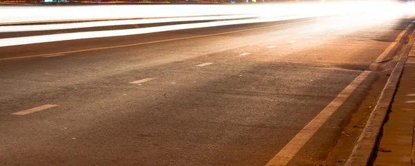 The light trails on the street — Stock Photo, Image