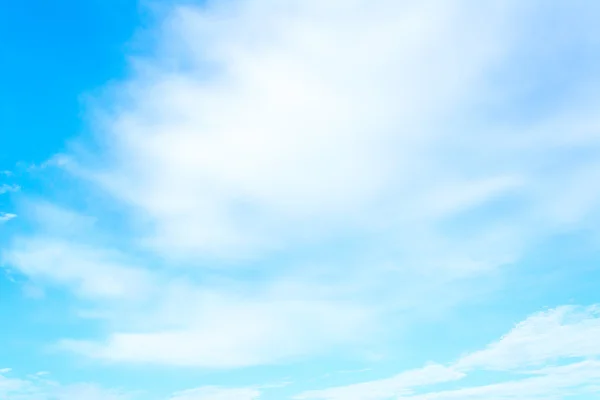 Immagine Cielo Limpido Nuvole Bianche Durante Giorno — Foto Stock