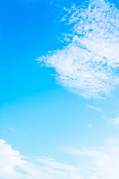 Immagine Cielo Limpido Nuvole Bianche Durante Giorno — Foto Stock