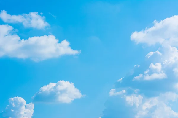 Biały Chmura Błękitne Niebo Tło Obraz — Zdjęcie stockowe