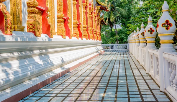 Temple Walkway — стоковое фото