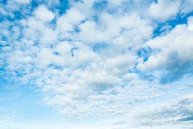 açık gökyüzü gün zamanında görüntüsünü .